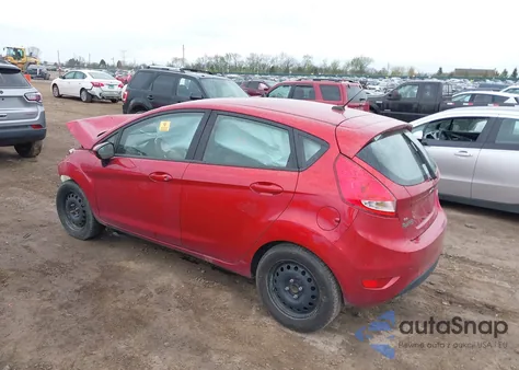 2011 Ford Fiesta Se z USA, uszkodzony, nr VIN 3FADP4EJ8BM129230